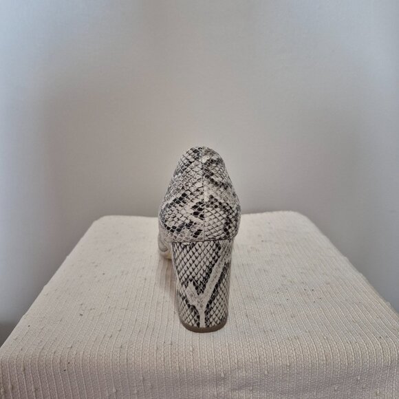 Faux Leather Snakeskin Pumps - Picture 6 of 12